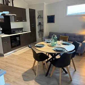 https://appartement-leffort.hotels-rhonealpes.com